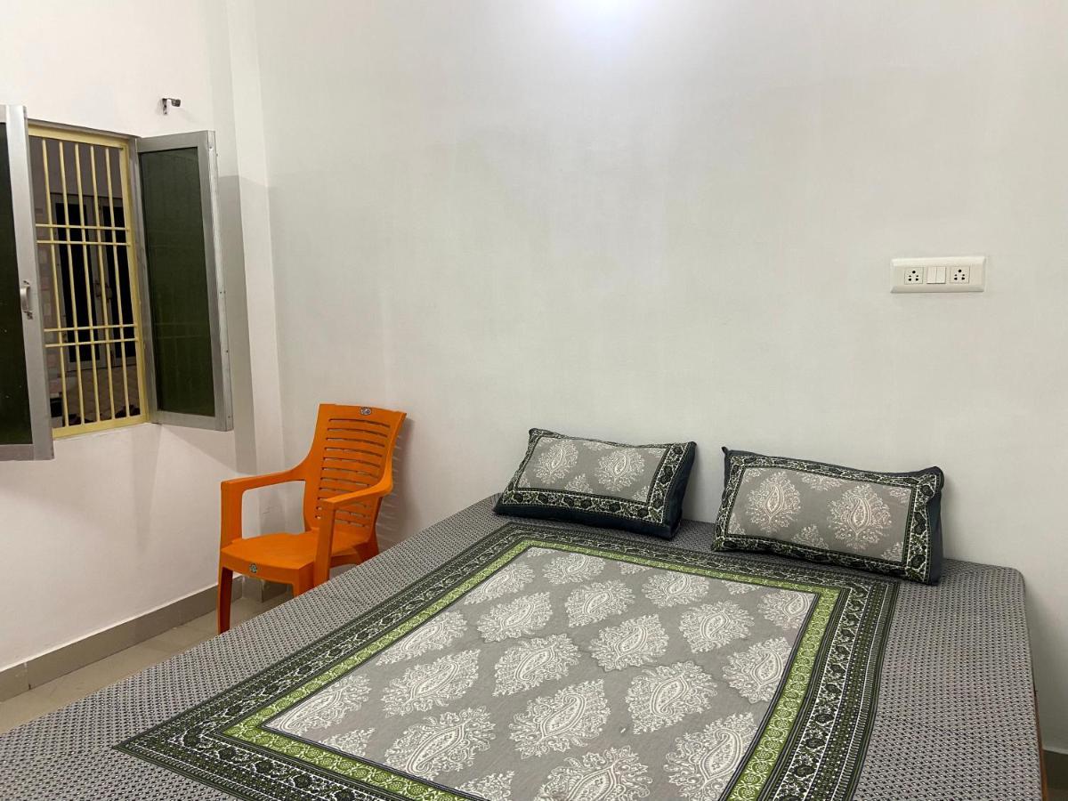 Garuda Guest House Varanasi Exterior foto