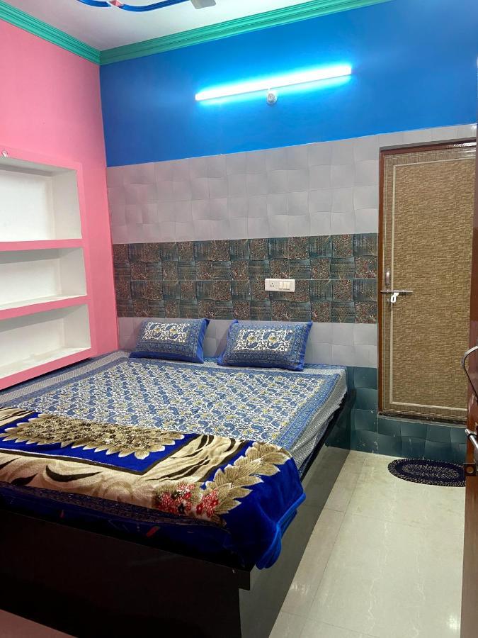 Garuda Guest House Varanasi Exterior foto